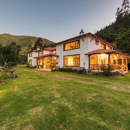 Casa Ilayaku Villa Quito Exteriör bild