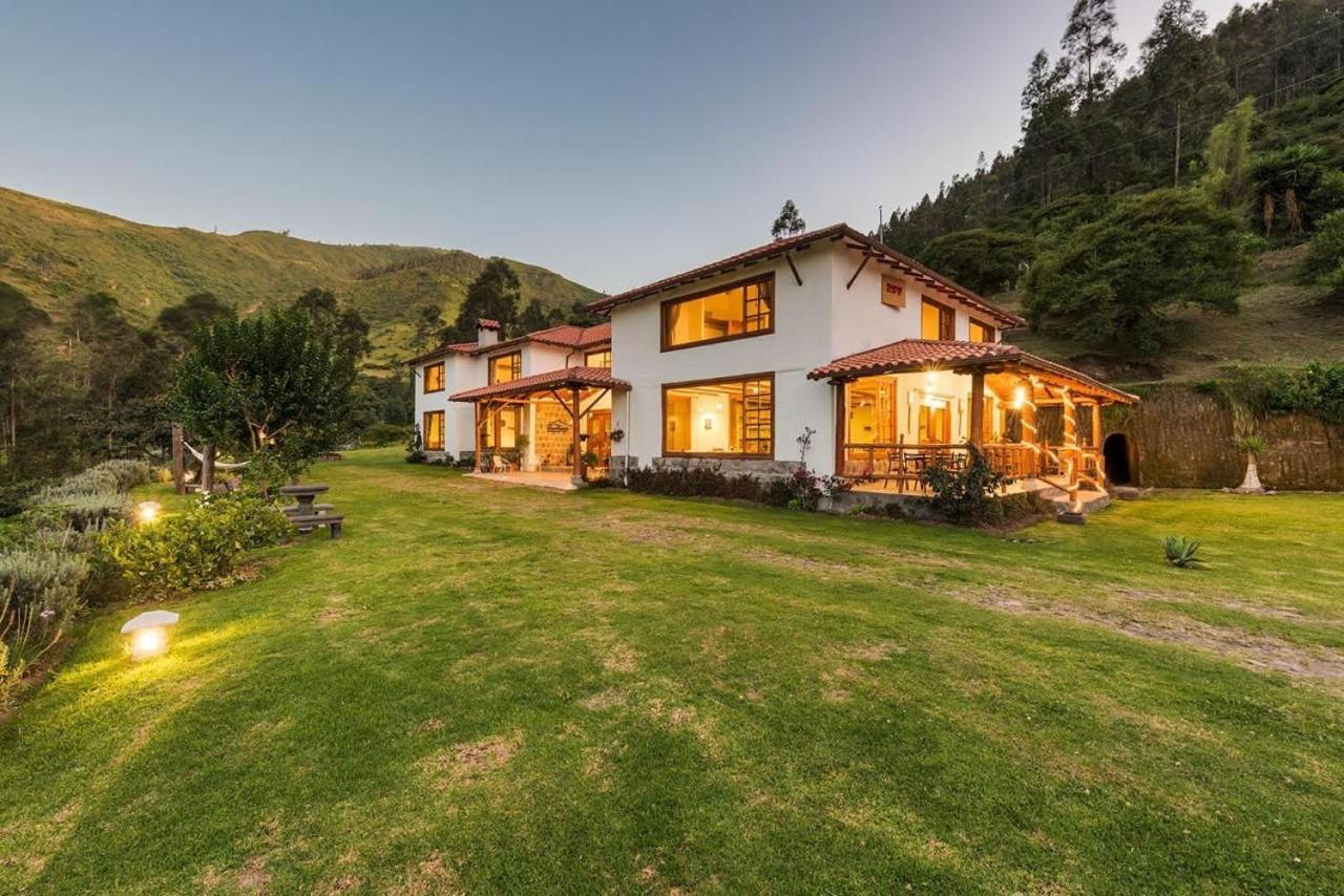 Casa Ilayaku Villa Quito Exteriör bild